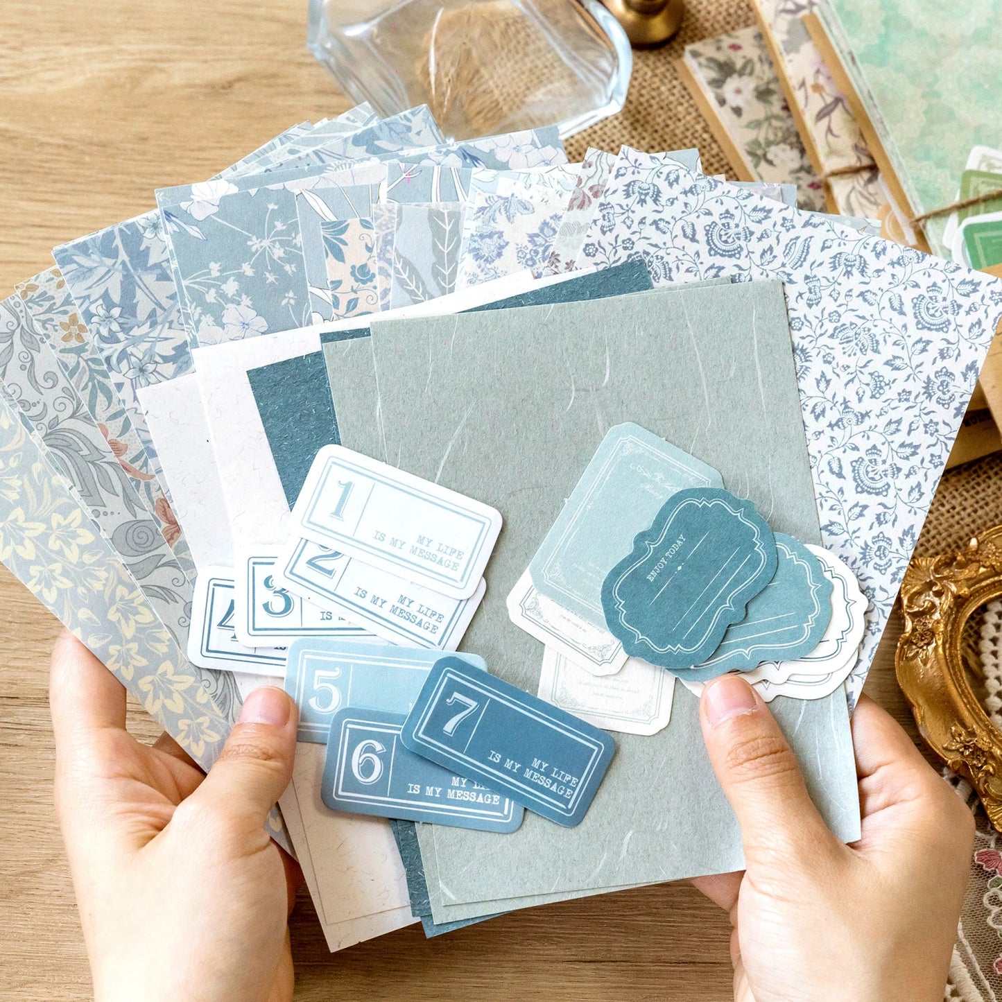 Set de 40 Papeles Decorativos Aesthetic – Scrapbooking & DIY