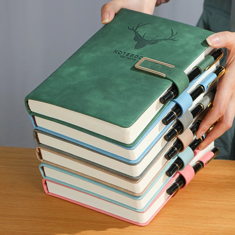 Cuaderno A5 con Tapa de Piel – Retro, Elegante y Personalizable
